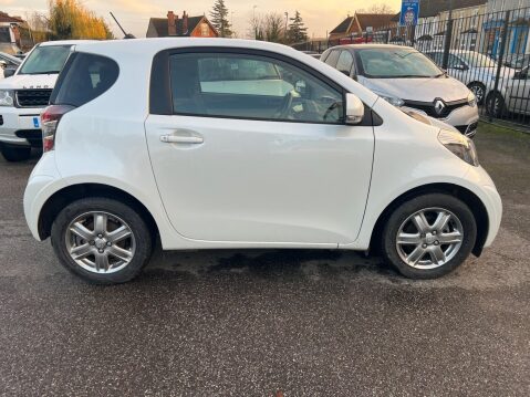 Toyota Iq 1.0 VVT-i 2 Euro 5 3dr 7