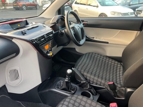 Toyota Iq 1.0 VVT-i 2 Euro 5 3dr 20