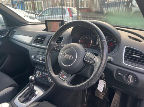 Audi Q3 2.0 TDI S line S Tronic quattro Euro 5 (s/s) 5dr 16