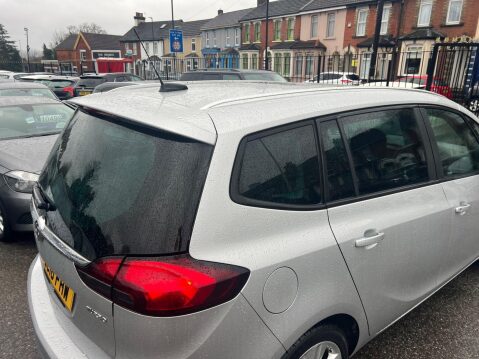 Vauxhall Zafira 1.4i Turbo SRi Nav Auto Euro 6 5dr 14