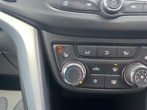 Vauxhall Zafira 1.4i Turbo SRi Nav Auto Euro 6 5dr 32