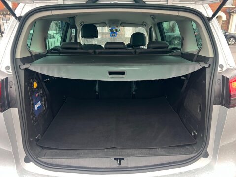 Vauxhall Zafira 1.4i Turbo SRi Nav Auto Euro 6 5dr 29