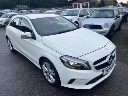 Mercedes-Benz A Class 1.5 A180d Sport (Premium) 7G-DCT Euro 6 (s/s) 5dr