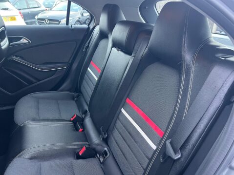 Mercedes-Benz A Class 1.5 A180 CDI SE 7G-DCT Euro 5 (s/s) 5dr 29