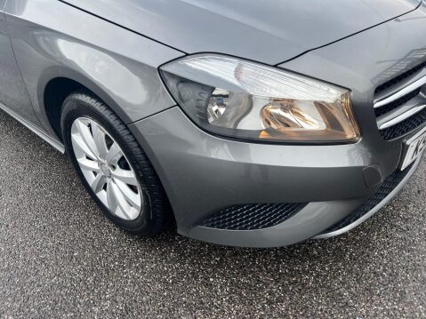Mercedes-Benz A Class 1.5 A180 CDI SE 7G-DCT Euro 5 (s/s) 5dr 12