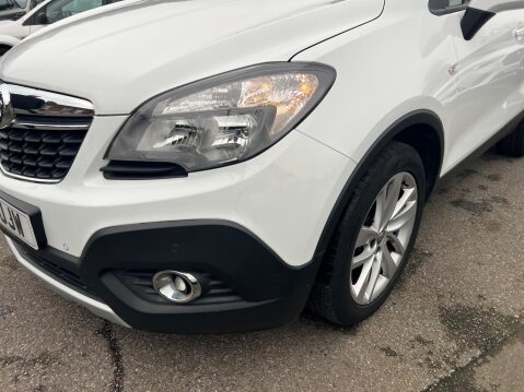 Vauxhall Mokka 1.6i Exclusiv 2WD Euro 6 (s/s) 5dr 10