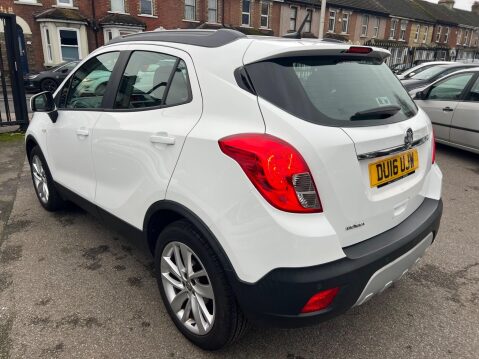 Vauxhall Mokka 1.6i Exclusiv 2WD Euro 6 (s/s) 5dr 4