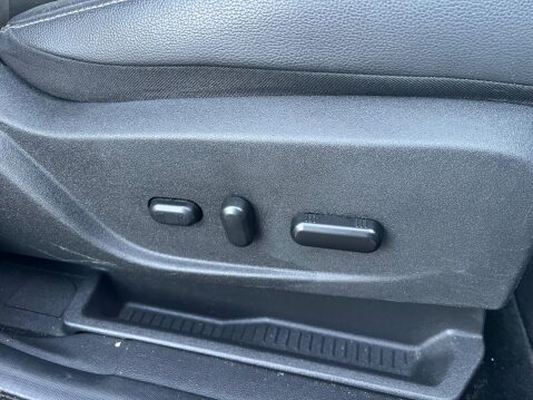 Ford Kuga 1.5T EcoBoost Titanium X Euro 6 (s/s) 5dr 29