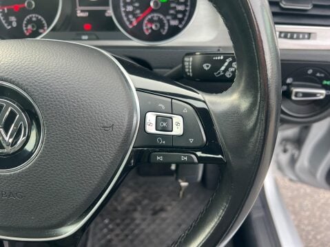 Volkswagen Golf 1.0 TSI Match BlueMotion DSG Euro 6 (s/s) 5dr 16