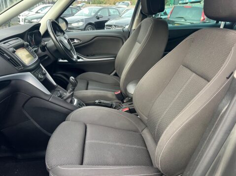 Vauxhall Zafira 1.4i Turbo SRi Nav Euro 6 5dr 19
