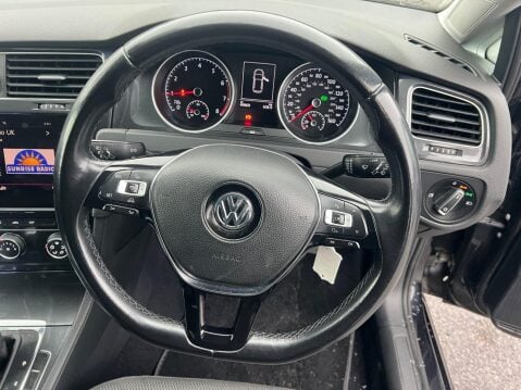 Volkswagen Golf 1.0 TSI SE DSG Euro 6 (s/s) 5dr 17