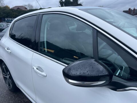 Peugeot 208 1.2 PureTech GT Line EAT Euro 6 (s/s) 5dr 14