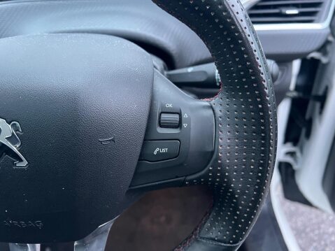 Peugeot 208 1.2 PureTech GT Line EAT Euro 6 (s/s) 5dr 22