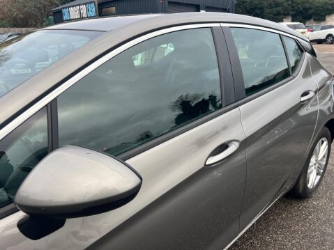 Vauxhall Astra 1.4i Design Euro 6 5dr 15