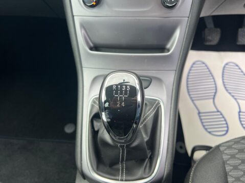 Vauxhall Astra 1.4i Design Euro 6 5dr 33