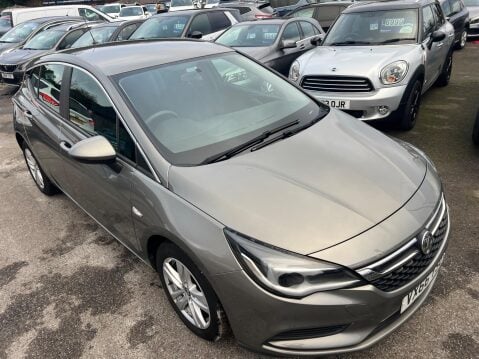 Vauxhall Astra 1.4i Design Euro 6 5dr 8