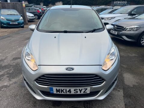 Ford Fiesta 1.0 Zetec Euro 5 (s/s) 5dr 2