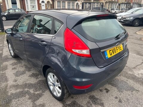 Ford Fiesta 1.4 Zetec 5dr 4