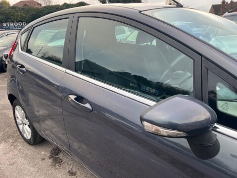 Ford Fiesta 1.4 Zetec 5dr 12