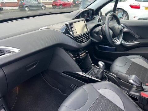 Peugeot 2008 1.2 PureTech Allure Euro 6 5dr 23