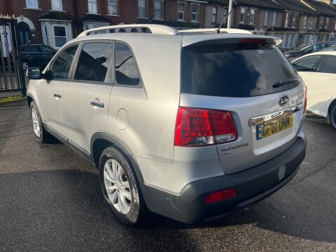 Kia Sorento 2.2 CRDi KX-3 Auto AWD Euro 5 5dr (SNav) 4