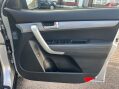 Kia Sorento 2.2 CRDi KX-3 Auto AWD Euro 5 5dr (SNav) 33
