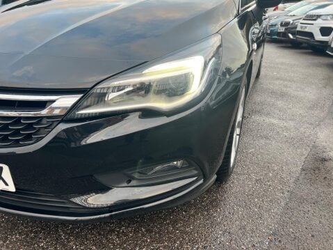 Vauxhall Astra 1.4i Turbo SRi Nav Euro 6 5dr 11