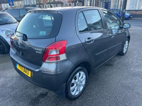Toyota Yaris 1.33 Dual VVT-i T Spirit MultiMode Euro 5 (s/s) 5dr 6