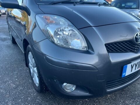 Toyota Yaris 1.33 Dual VVT-i T Spirit MultiMode Euro 5 (s/s) 5dr 12