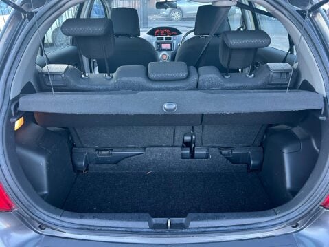 Toyota Yaris 1.33 Dual VVT-i T Spirit MultiMode Euro 5 (s/s) 5dr 28