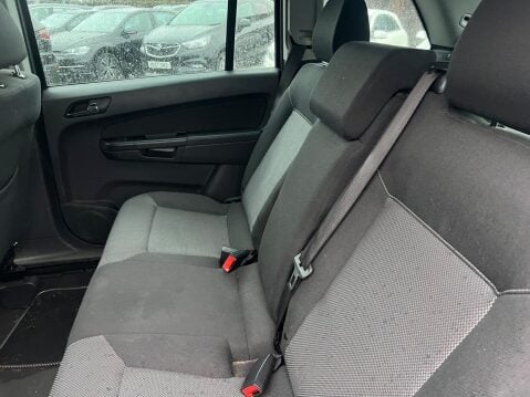Vauxhall Zafira 1.6 16V Design Euro 5 5dr (SNav) 21