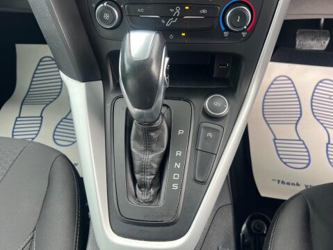 Ford Focus 1.0T EcoBoost Zetec Edition Auto Euro 6 (s/s) 5dr 38