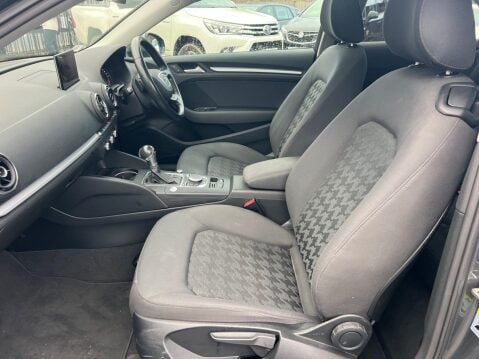 Audi A3 1.4 TFSI CoD SE S Tronic Euro 6 (s/s) 3dr 24