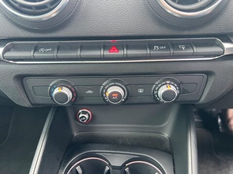 Audi A3 1.4 TFSI CoD SE S Tronic Euro 6 (s/s) 3dr 30