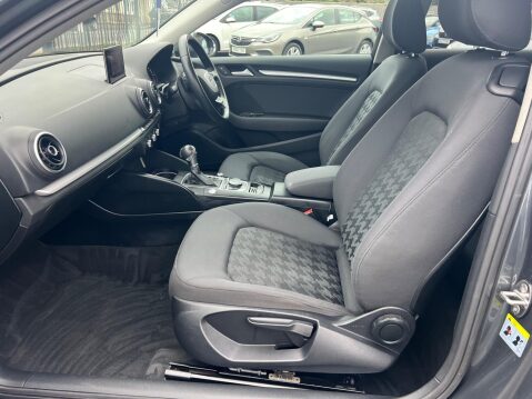 Audi A3 1.4 TFSI CoD SE S Tronic Euro 6 (s/s) 3dr 23