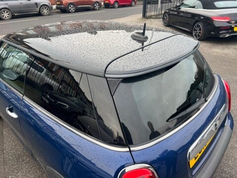 Mini Hatch 1.5 Cooper Euro 6 (s/s) 3dr 15
