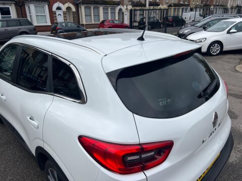 Renault Kadjar 1.2 TCe Signature Nav EDC Euro 6 (s/s) 5dr 17
