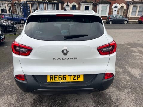 Renault Kadjar 1.2 TCe Signature Nav EDC Euro 6 (s/s) 5dr 5