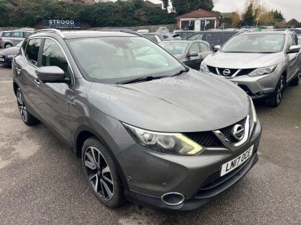 Nissan Qashqai 1.6 dCi Tekna XTRON 2WD Euro 6 (s/s) 5dr