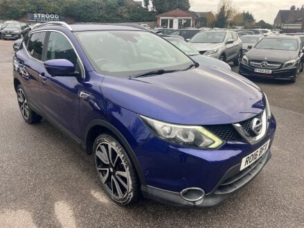 Nissan Qashqai 1.2 DIG-T Tekna XTRON 2WD Euro 6 (s/s) 5dr