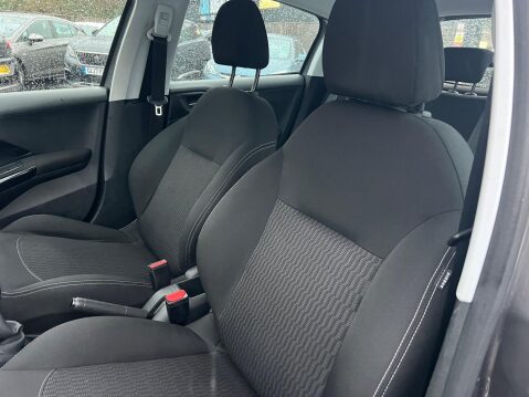Peugeot 208 1.2 PureTech Active Euro 6 (s/s) 5dr 26