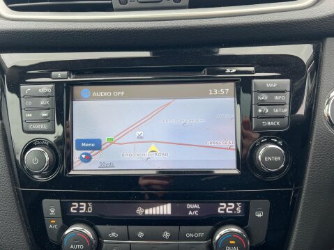 Nissan Qashqai 1.2 DIG-T N-Connecta XTRON 2WD Euro 6 (s/s) 5dr 30