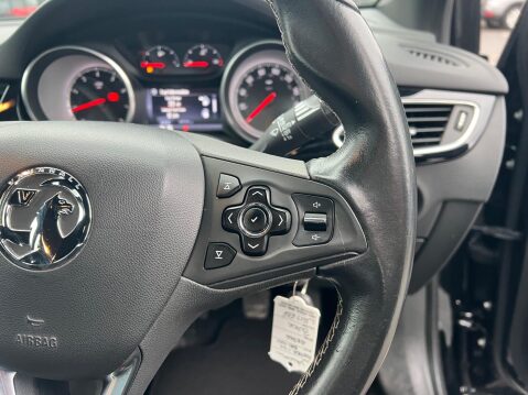 Vauxhall Astra 1.4i Turbo SRi Nav Euro 6 5dr 19