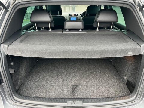 Volkswagen Golf 3.2 V6 R32 DSG 4Motion 5dr 31