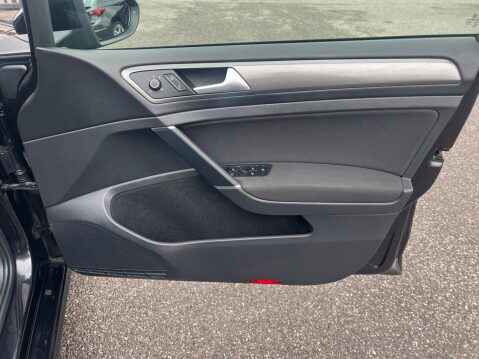 Volkswagen Golf 1.4 TSI BlueMotion Tech SE DSG Euro 5 (s/s) 5dr 28