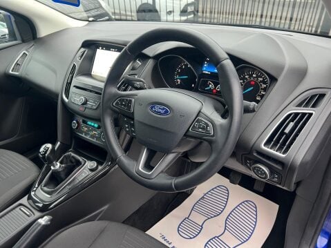 Ford Focus 1.0T EcoBoost Titanium Euro 6 (s/s) 5dr 17
