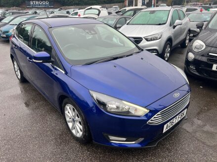 Ford Focus 1.0T EcoBoost Titanium Euro 6 (s/s) 5dr