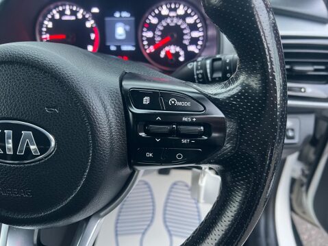 Kia Stonic 1.0 T-GDi 3 Euro 6 (s/s) 5dr 22