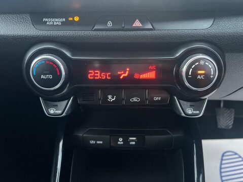 Kia Stonic 1.0 T-GDi 3 Euro 6 (s/s) 5dr 36