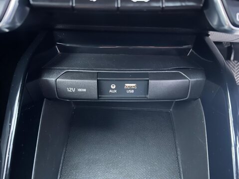 Kia Stonic 1.0 T-GDi 3 Euro 6 (s/s) 5dr 37